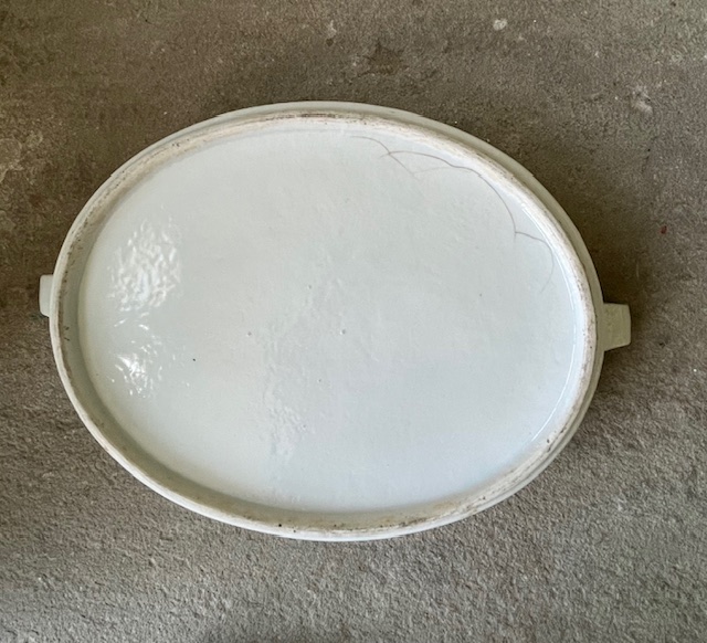 Armorial Hot Water Dish