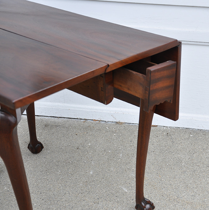 Chippendale Table